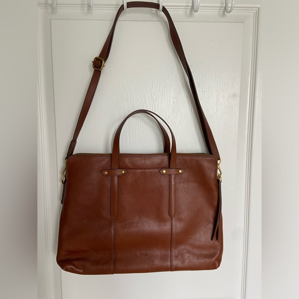 Brown leather Fossil bag